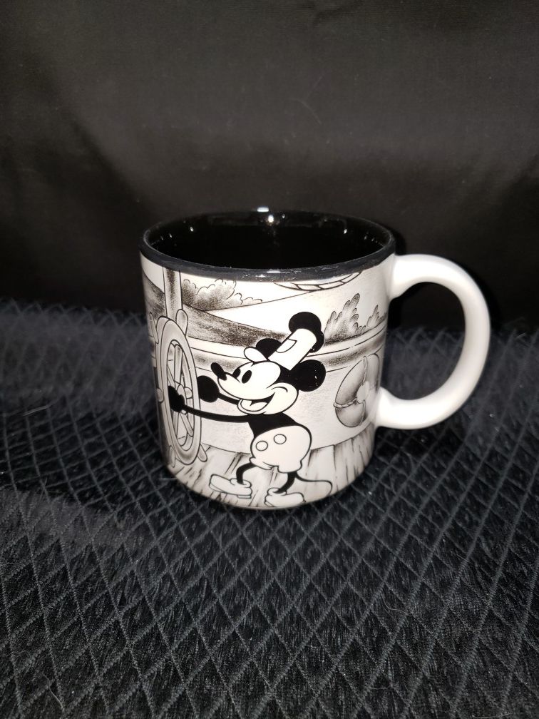 Disney coffee mug Mickey mouse