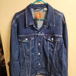 New With Tags XL Levi Jacket Never Worn 