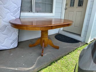 FREE TABLE