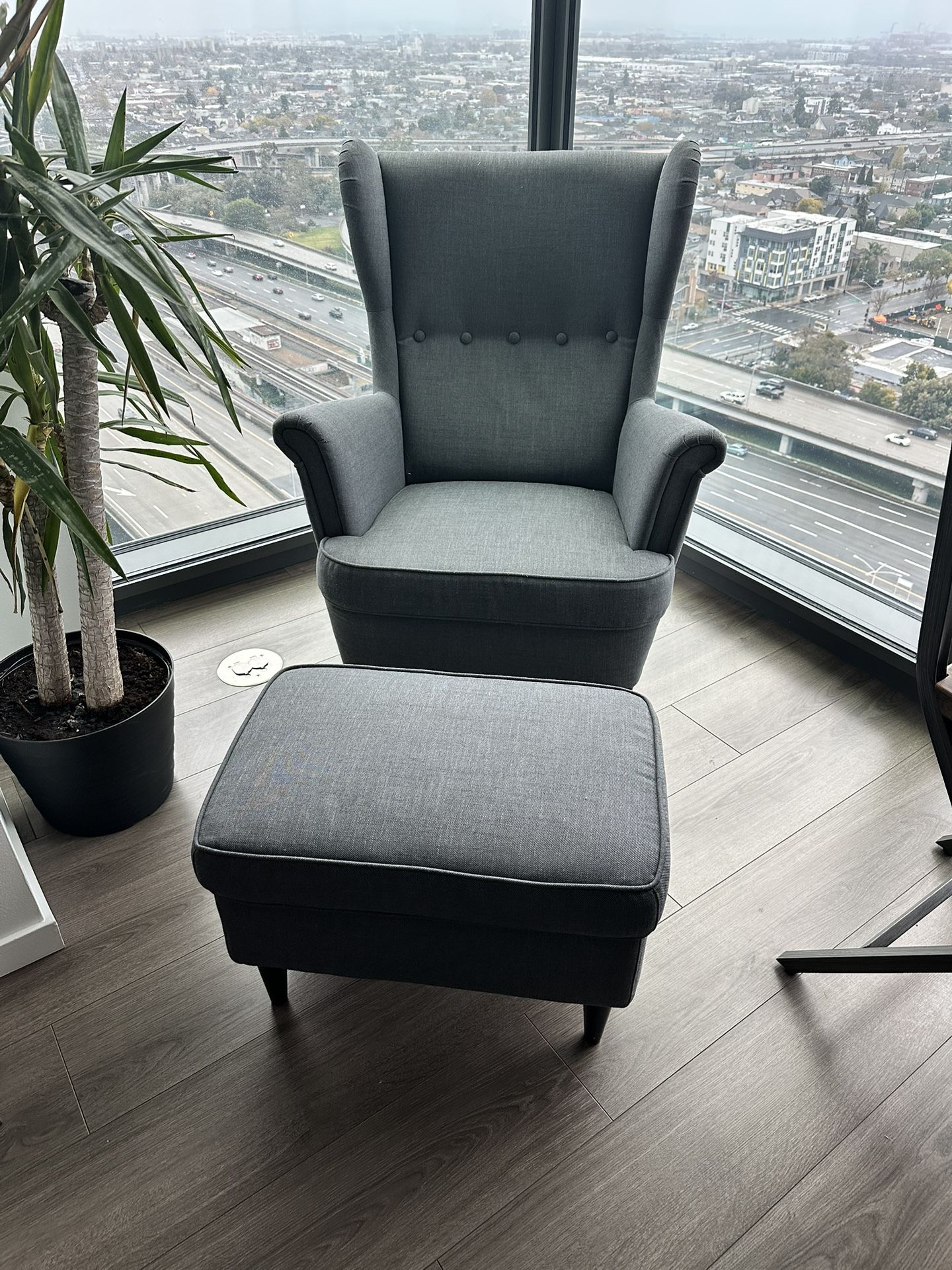 Like New STRANDMON Wing Chair &