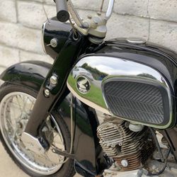 Vintage 1964 HONDA Dream BENLY CB160 Classic Motorcycle 