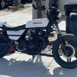 1982 Honda CB 900 C  Cafe Racer