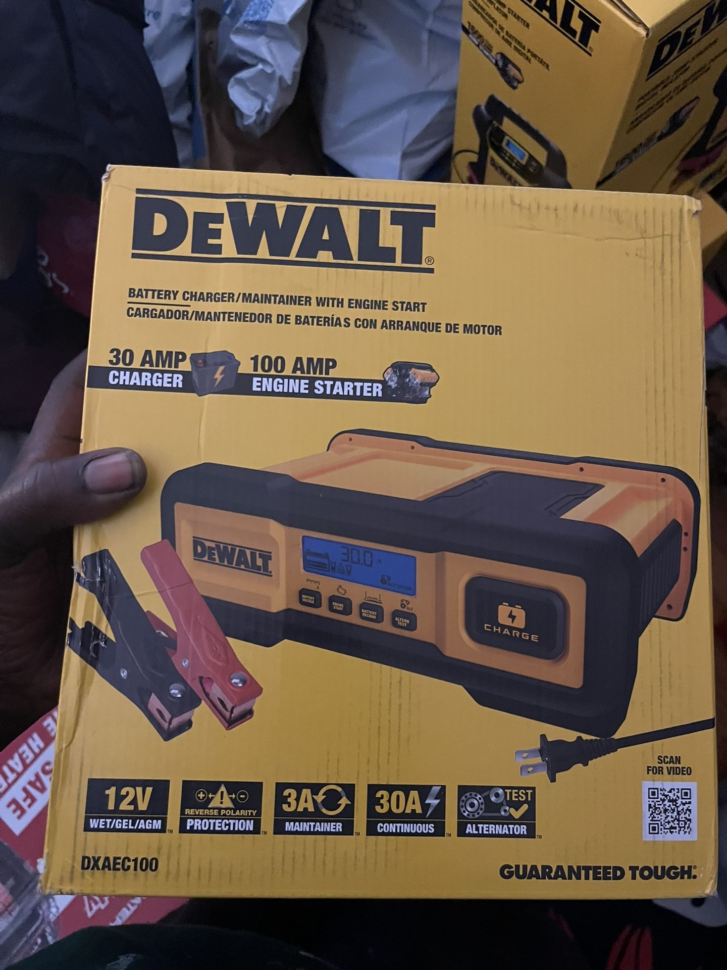Dewalt Battery Charger