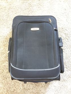 Eminent carry on luggage with laptop safe area