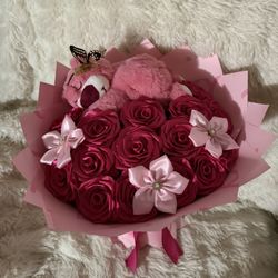 pink lotso bouquet 