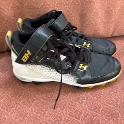 Men’s Under Armour B-1 Moulded High Top  Baseball Cleats