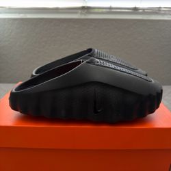 Nike Mind 001 Slide Triple Black