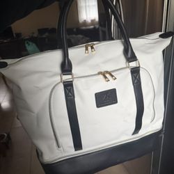 Woman’s Shoulder Bag 