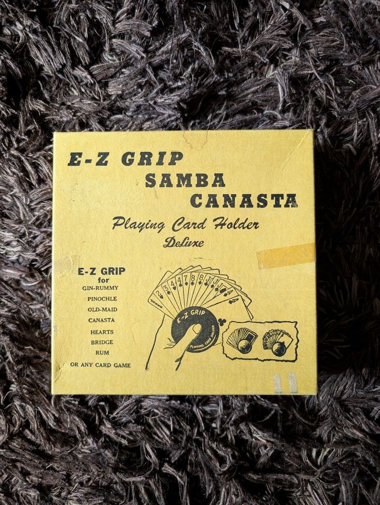 E-Z GRIP Deluxe Card Holders Set of 4 – Ideal for SAMBA, CANASTA,  RUMMY, & More
