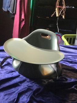 Upseat baby floor booster chair