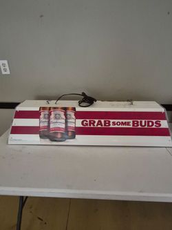 Budweiser Lighted Bar Sign