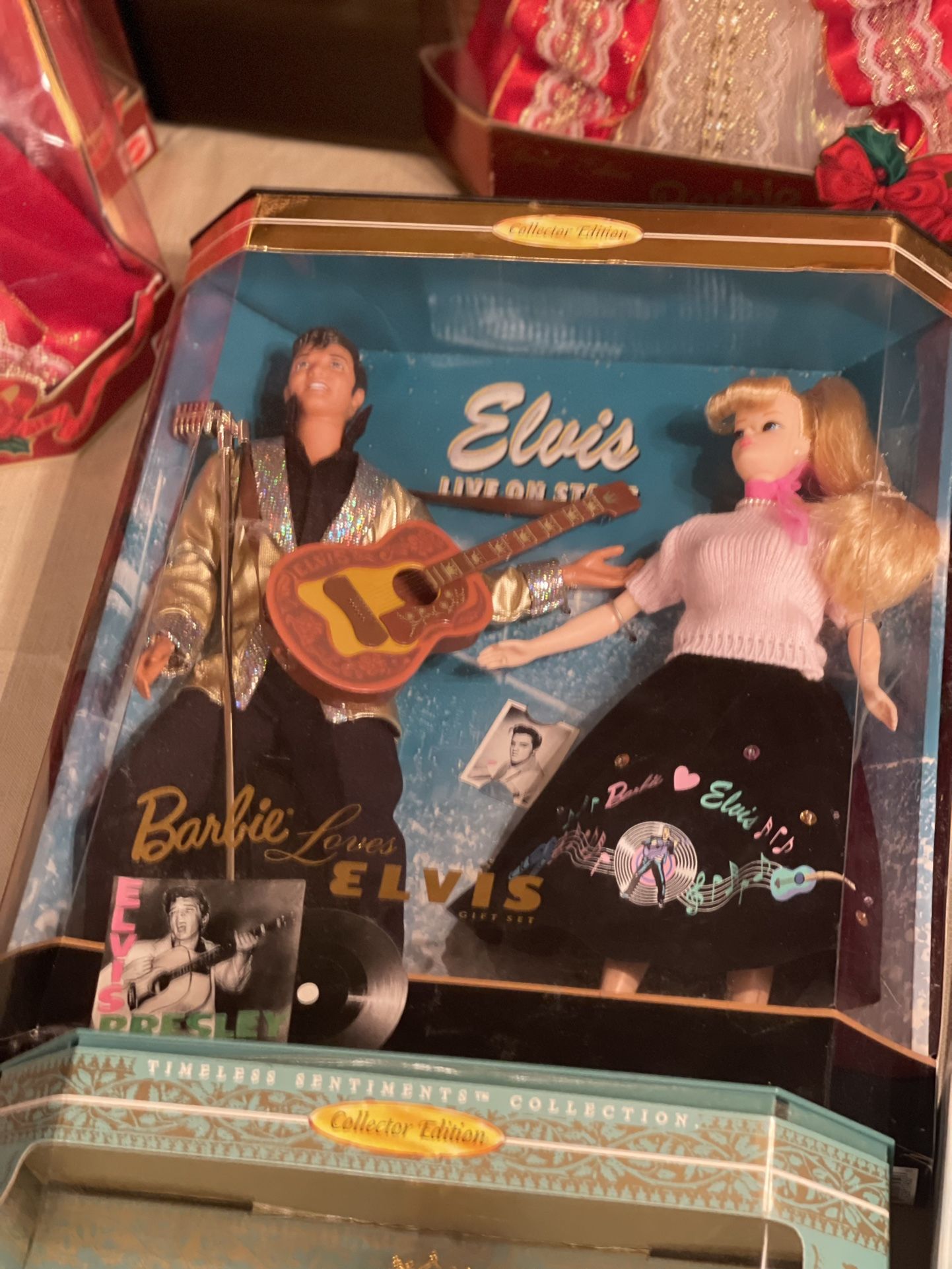 Barbie Loves Elvis Collectors Edition