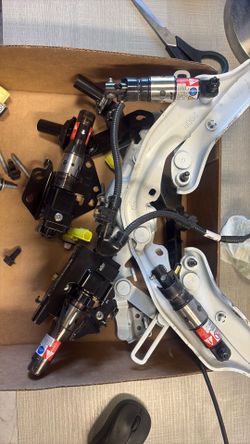 Lexus ls500 hood hinge with actuator control modules