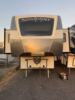2023 37ft sandpiper Luxury livable fifth wheel 4 slides delivered!