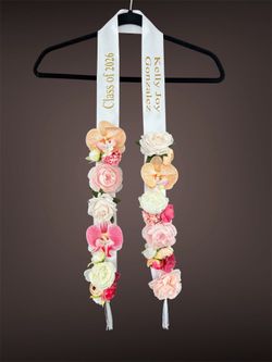 Graduation lei