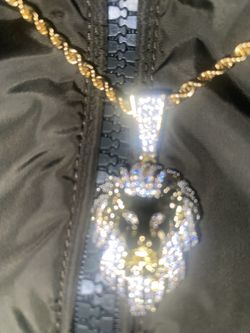 High Quality Small Lion Pendant And Chain