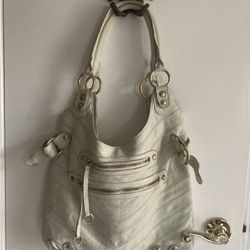 Purse  Linea Pelle $45