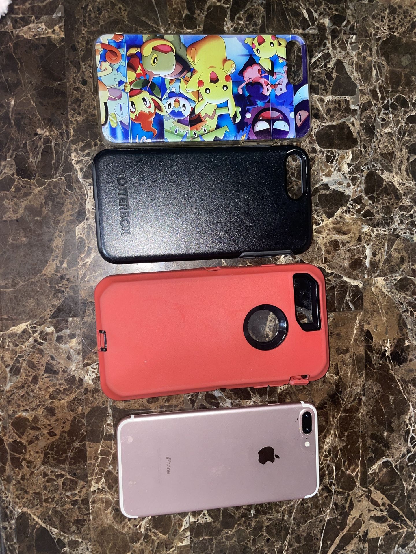 iPhone 7 Plus Unlocked With 3 Cases 