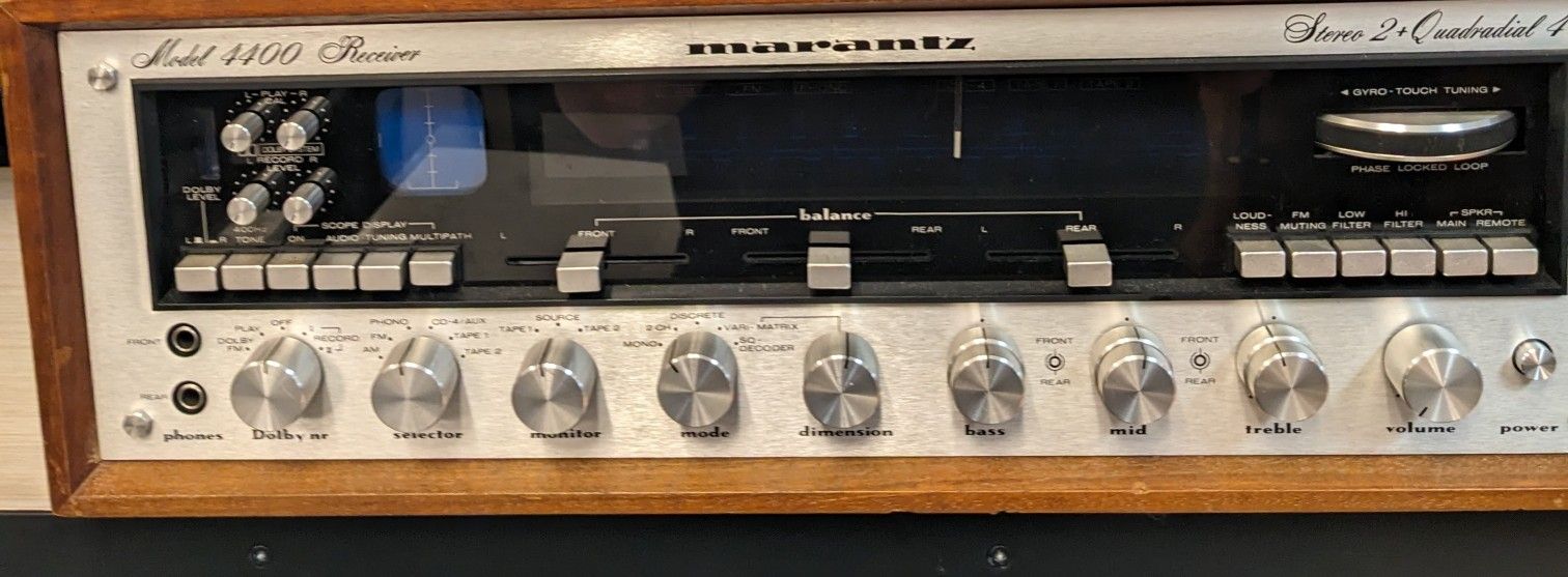 Marantz 4400 Receiver Stereo 2+Quadradial 4