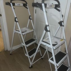 ESCALERAS / Ladder Step Stool 