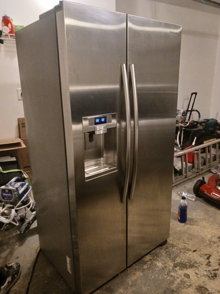 Samsung Refrigerator 