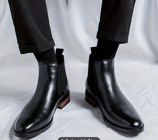 Black Chesla Boots Size 10