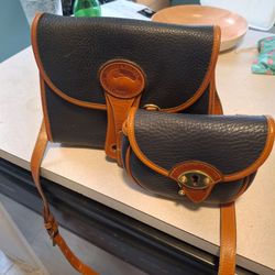 Dooney and bourke awl essex and calvary mini