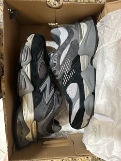 DS New Balance 9060 Black/Castlerock Size 10.5