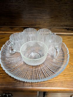 Decorative glass set
