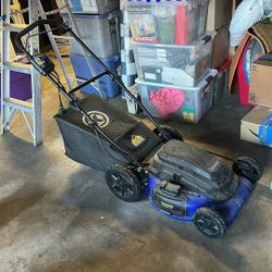 KOBALT 13 AMP  Electric Lawn Mower (Like new) 