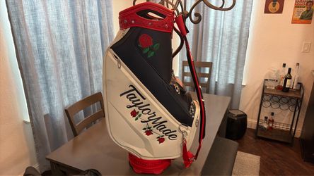 Women’s TaylorMade Tour Golf Bag