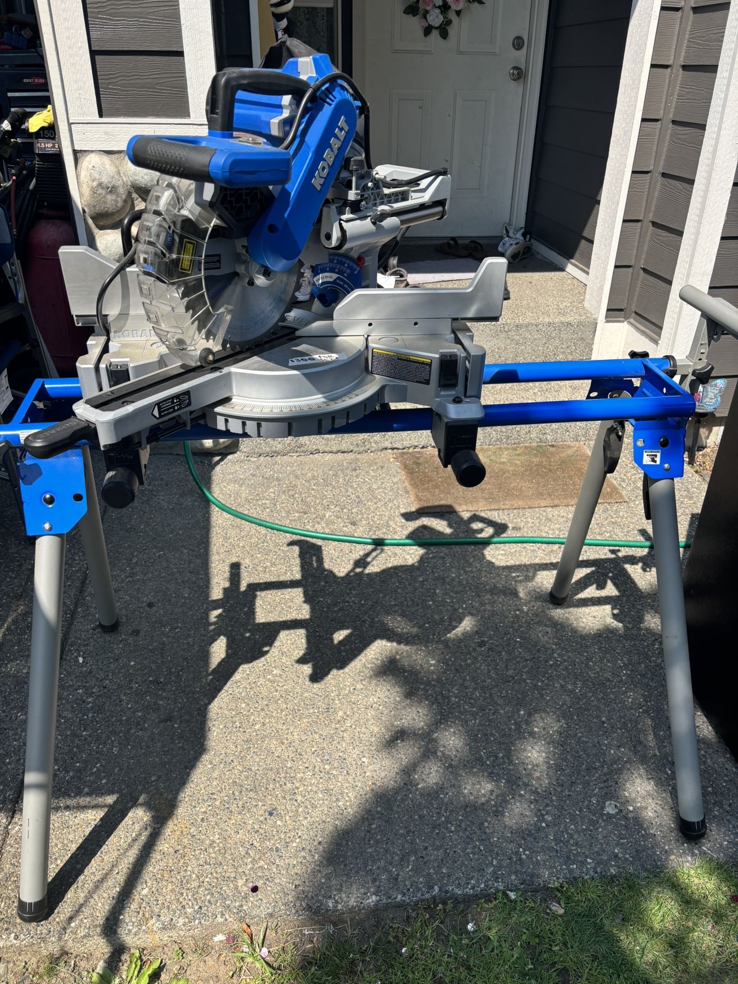 Kobalt Dual Bevel Sliding Miter Saw 10”