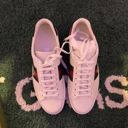 Gucci Ace Embroidered ‘Bee’