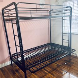 Bunk Bed Full/futon 