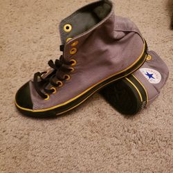 Unisex Converse Men's 7 Women's 9 (Grey, Yellow, Black)