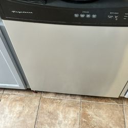 Under Counter Dishwasher 