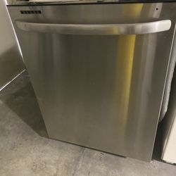 Dishwasher 