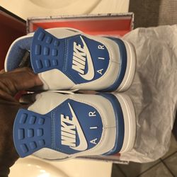 Jordan 4s 