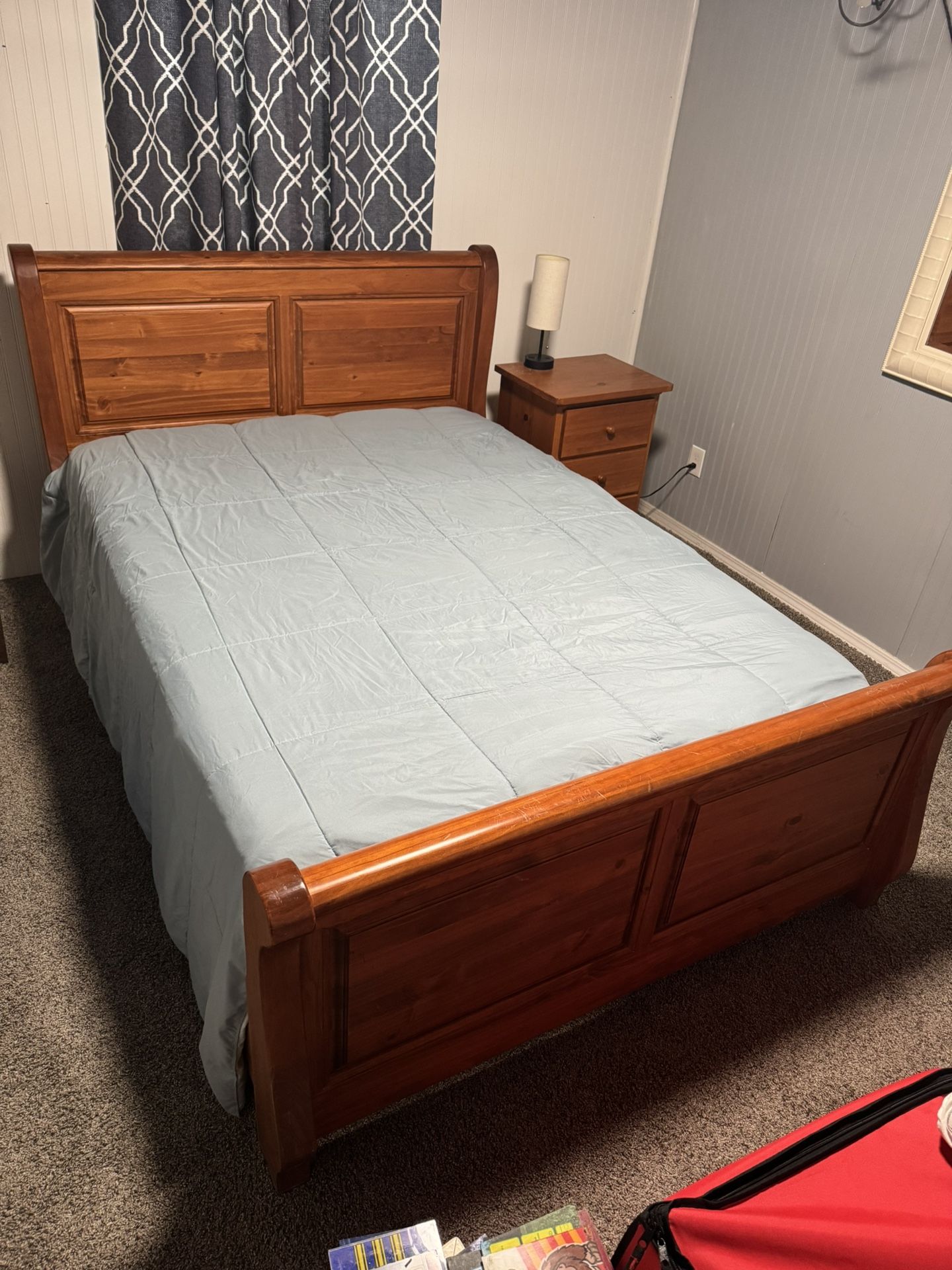 Queen Sleigh Bed Set Includes Mattress & Box spring