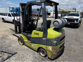 2016 Clark C30 Forklift