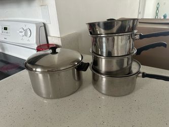 Vintage Cookware set