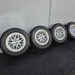 20" KMC w- 33" Arroyo M/T  Tires.   $2100