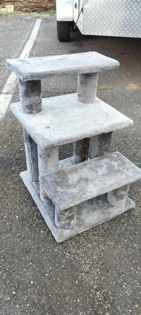 Plush Cat Climber