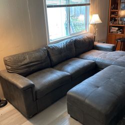 Sectional Couch With Ottoman 