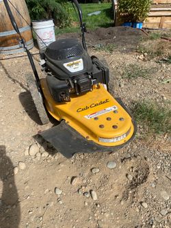 Cub cadet trimmer