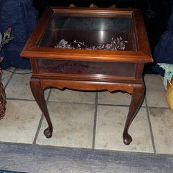 Shadow Box Table