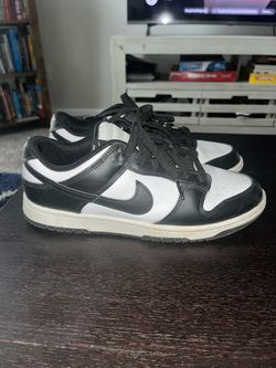 Men’s Nike Dunks 8.5