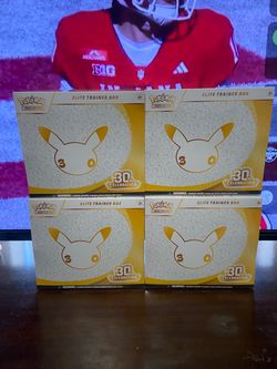 Pokemon 30th Celebration ETB