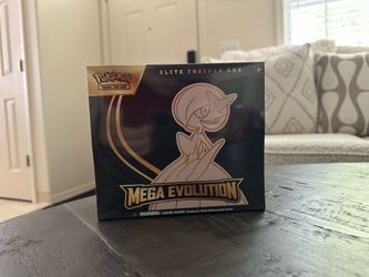 Mega Evolutions Elite Trainer Box