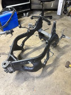 2006 Cbr600rr Frame